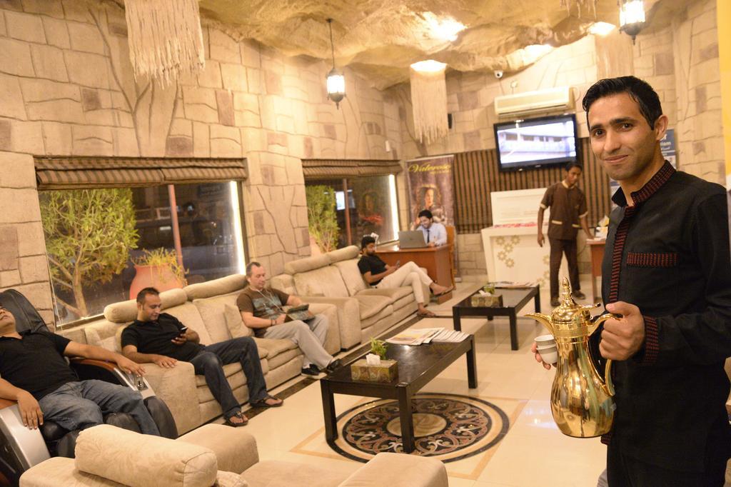 Verona Resorts Sharjah Eksteriør billede