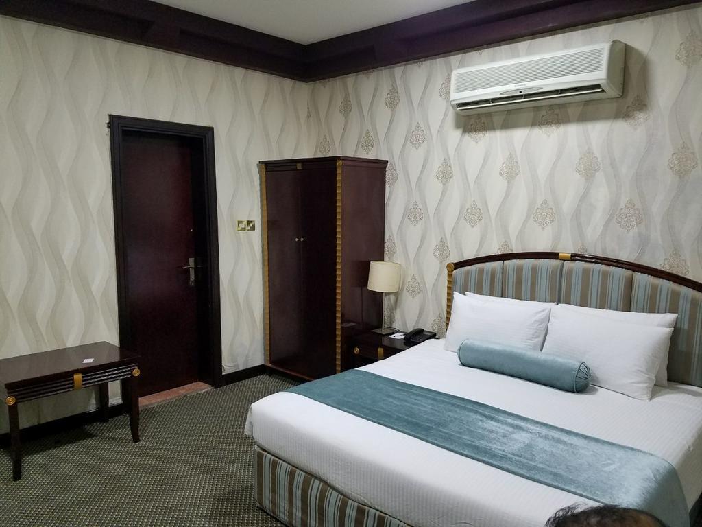Verona Resorts Sharjah Værelse billede